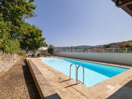 5 room luxury Detached House for rent in Vila Nova de Famalicão, Distrito de Braga - Photo 3