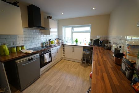 207A Mansfield Road, NG1 3FS, NOTTINGHAM - Photo 2