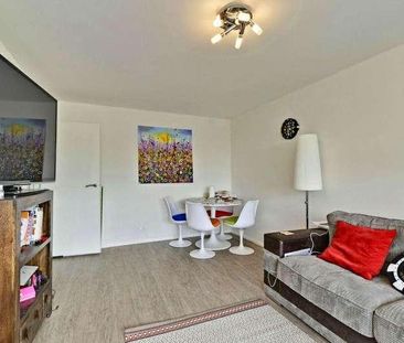 Park Heights, Sunningfields Road, Hendon, NW4 - Photo 2