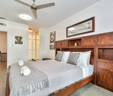 STUNNING APARTMENT IN THE HEART OF THE CBD! - Photo 3
