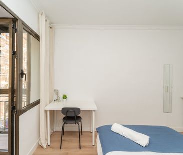 Calle de la Arquitectura, Madrid, Community of Madrid 28005 - Photo 3