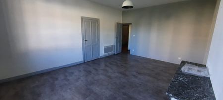 Location Appartement 2 pièces 70m² MOULEYDIER 24520 - Photo 2