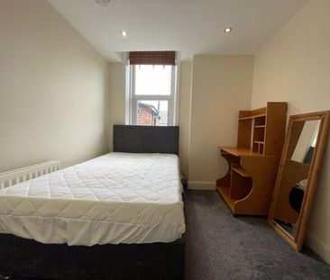 6 bedroom maisonette to rent - Photo 2