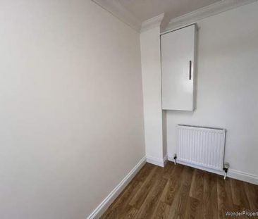 2 bedroom property to rent in Bournemouth - Photo 5