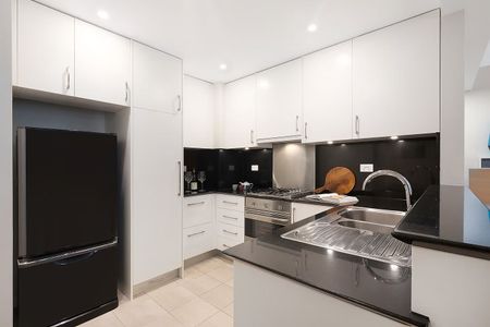 9C/70 Alfred Street, Milsons Point - Photo 4