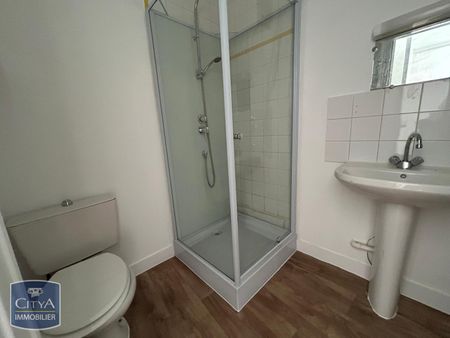 Location Appartement 2 pièces 31m² ALENCON 61000 - Photo 3