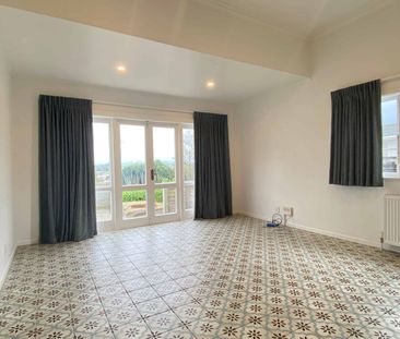 351 Carlton Street - Photo 4