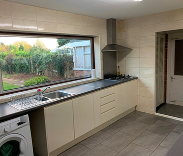 Barnack Avenue - Photo 5