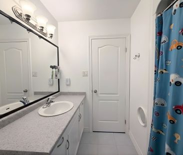 For Lease - 99 Panabaker Drive Unit# 9, Hamilton, Ontario - Photo 4