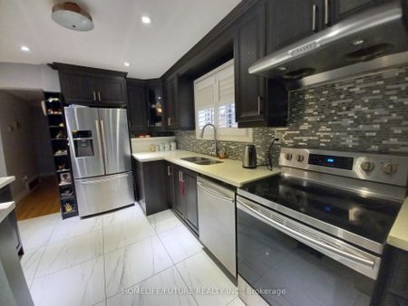 For Lease - 45 Gilroy Drive Unit# main, Toronto, Ontario - Photo 2