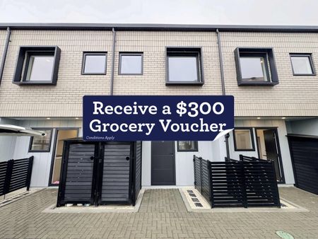 Brand-New Townhouse – Modern Style and Smart Design - Photo 3