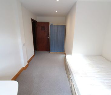 Turners Lane, Sheffield, S10 - Photo 3