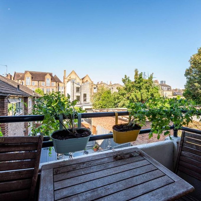 2 bedroom flat to rent - Photo 1