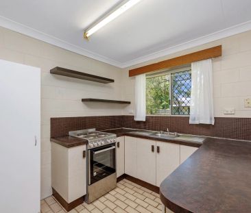 Centrally Located in Kirwan - Photo 5