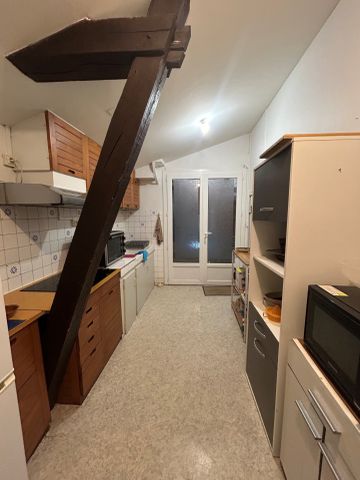 Location Appartement 4 pièces 79m² HAGETMAU 40700 - Photo 3