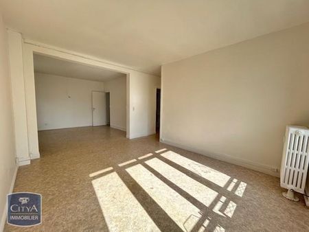 Location Appartement 4 pièces 67m² BEAUVAIS 60000 - Photo 2