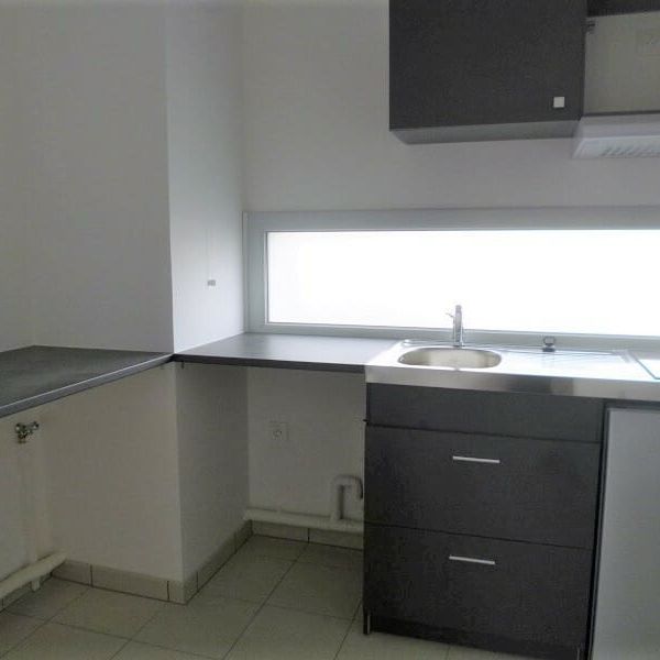 APPARTEMENT TYPE 2 DE 51 M2 PARKING SECTEUR JAMIN DISPONIBLE DE SUITE - Photo 1