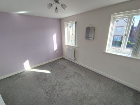 Tangmere Road, Ettingshall, Wolverhampton - Photo 3