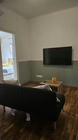 Carrer de Calàbria, Barcelona, Catalonia 08015 - Photo 3