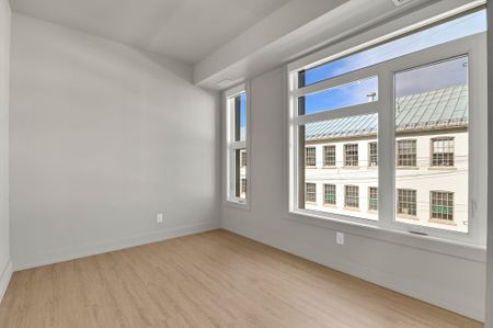 For Lease - 260 Armstrong Street Unit# 201, West Centre Town, Ontario - Photo 4