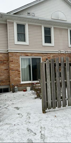 66 Rodgers Rd, Guelph - Photo 1