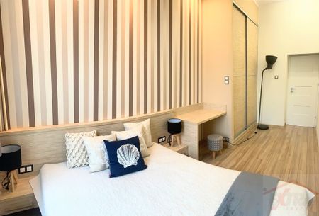 2 pok. wyposażone ul. Mariacka z miejscem post. (438147) - Zdjęcie 2