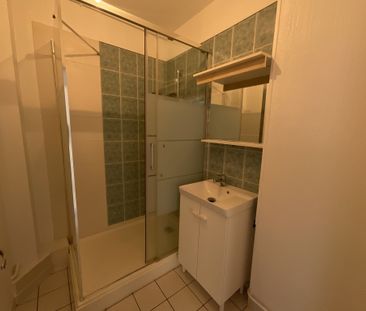 Location Appartement 3 pièces 60m² BOURGES 18000 - Photo 2