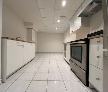 For Lease - 138 Venetian Crescent Unit# Basement, Vaughan, Ontario - Photo 1