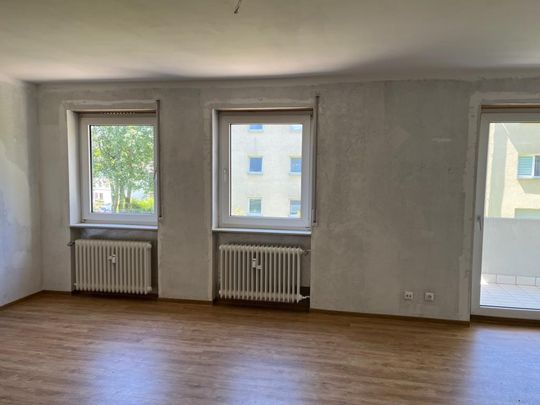 3-Zimmer Sozialwohnung nur mit Wohnberechtigungsschein! - Foto 1