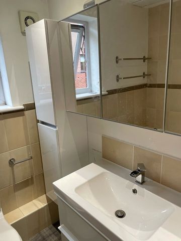 4 Bed Flat, Edward Court, NG2 - Photo 5