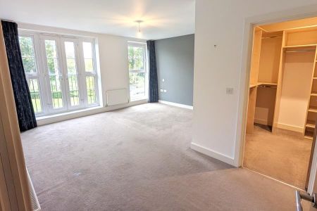 2 bedroom apartment to rent - Photo 2