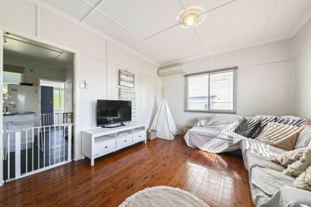 29 Oliver Street, Kedron QLD, Belconnen - Photo 4