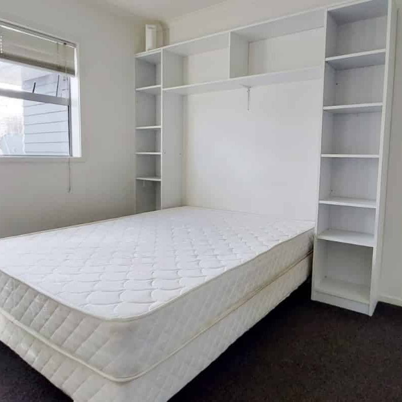 Furnished Studio Room in Hillcrest - Photo 1