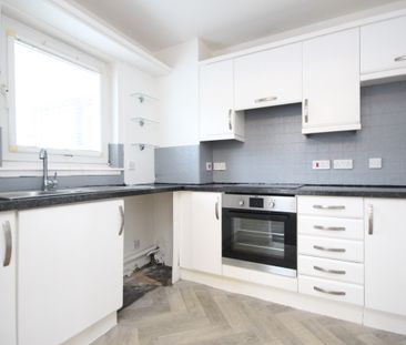 Swift Brae, Livingston, EH54 - Photo 5