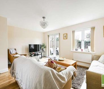 Willow Close, Maidenhead, SL6 - Photo 1