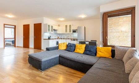 Príjemný 3i byt 78 m2, s dvoma terasami, pivnicou a parkovaním, GAUDÍ - Fotografia 5