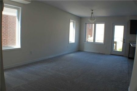 For Lease - 78 Quillberry Close, Brampton, Ontario - Photo 3