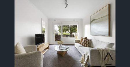 North-Facing, Spacious, and Prime Location! - Photo 3