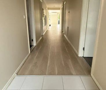 “Family Comfort and Contemporary Style in a Sought-After Location” - Photo 2