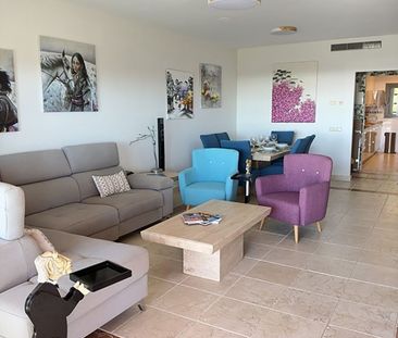 Middle Floor Apartment in Los Flamingos - Photo 6