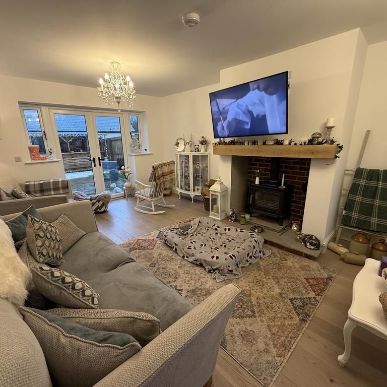 4 bedroom house to rent - Photo 1