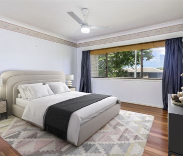 Comfortable Family Home - Inground Pool - Large Block - Perfectly Positioned Close to Everything - Photo 5