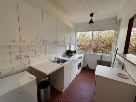 Location Appartement 1 pièce 24m² LA CELLE ST CLOUD 78170 - Photo 2