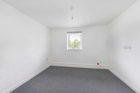 High Street, Cheltenham, GL50 - Photo 4