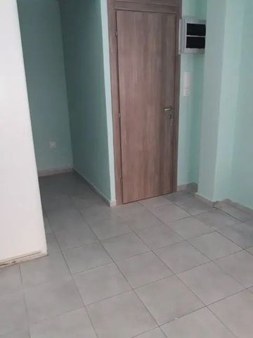 Studio/Γκαρσονιέρα για ενοικίαση Πάτρα - Κέντρο (Πάτρα) - Photo 3