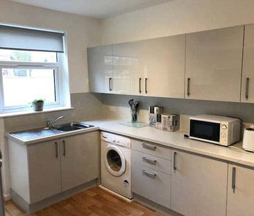 44 North Deeside Road, Aberdeen, AB15 7PL - Photo 2