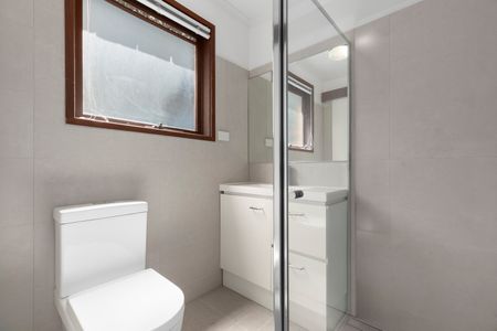 1/5 Stonehaven Avenue, Malvern East VIC 3145 - House For Rent | Domain - Photo 4