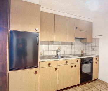 Charmante 2.5 Zimmerwohnung in Tafers - Photo 2