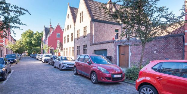 Appartement te huur in Gent voor € 1.200 met 1 slaapkamer - Photo 1