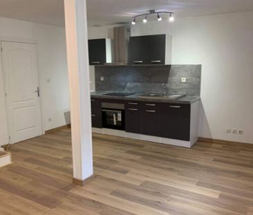 Location Appartement 2 pièces 42m² - Photo 3